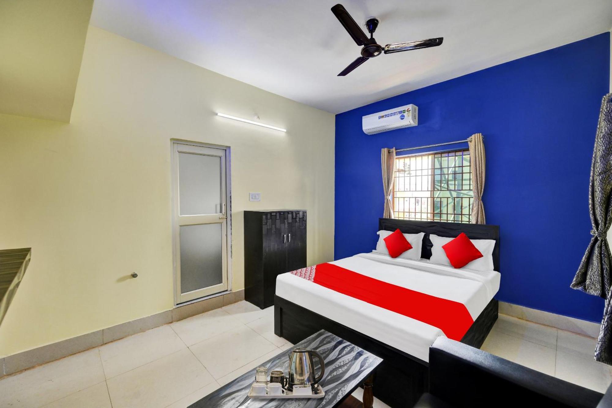 Oyo Flagship 81058 Royal Regalia Hotel Bhubaneswar Bagian luar foto