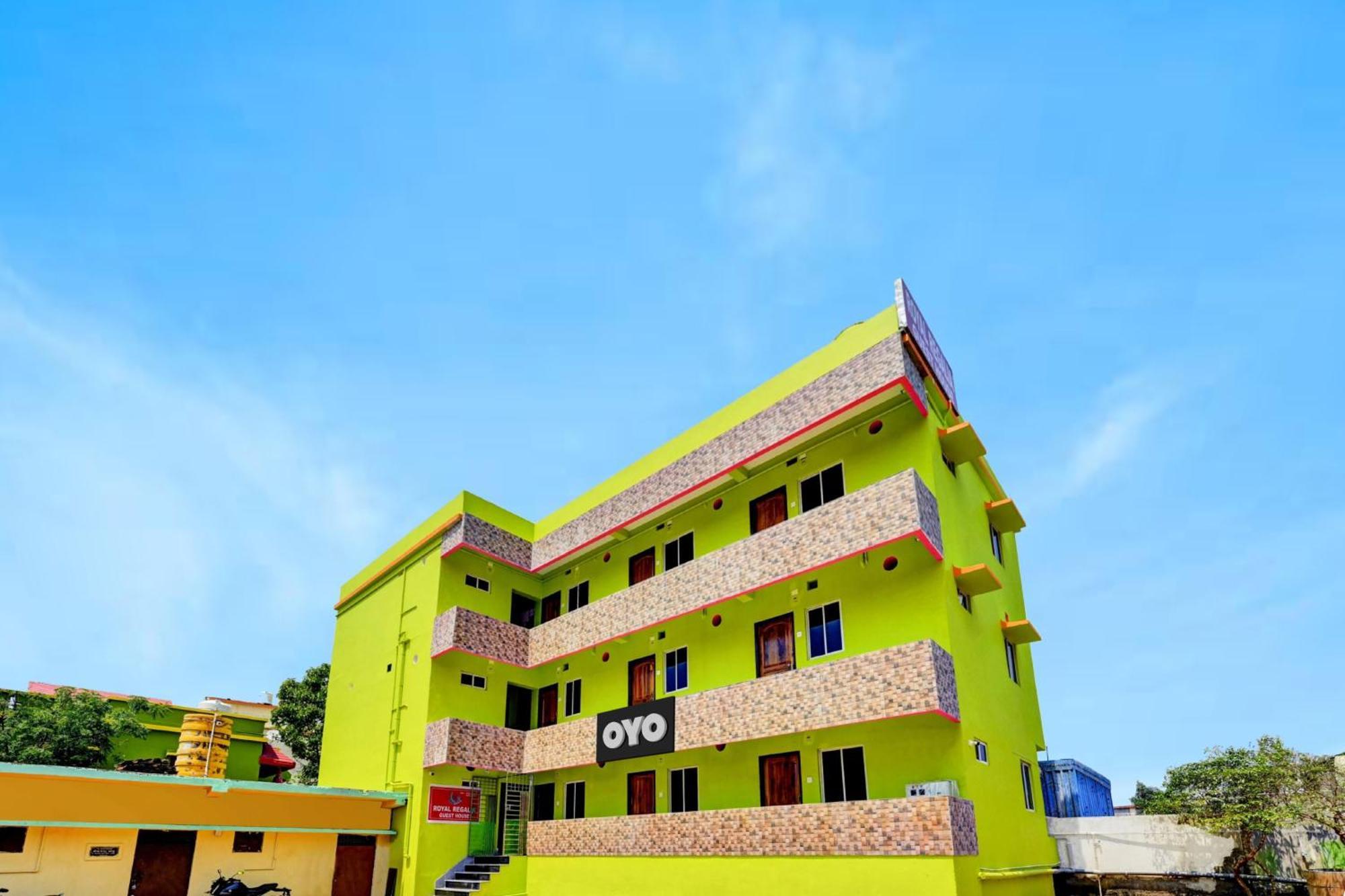 Oyo Flagship 81058 Royal Regalia Hotel Bhubaneswar Bagian luar foto